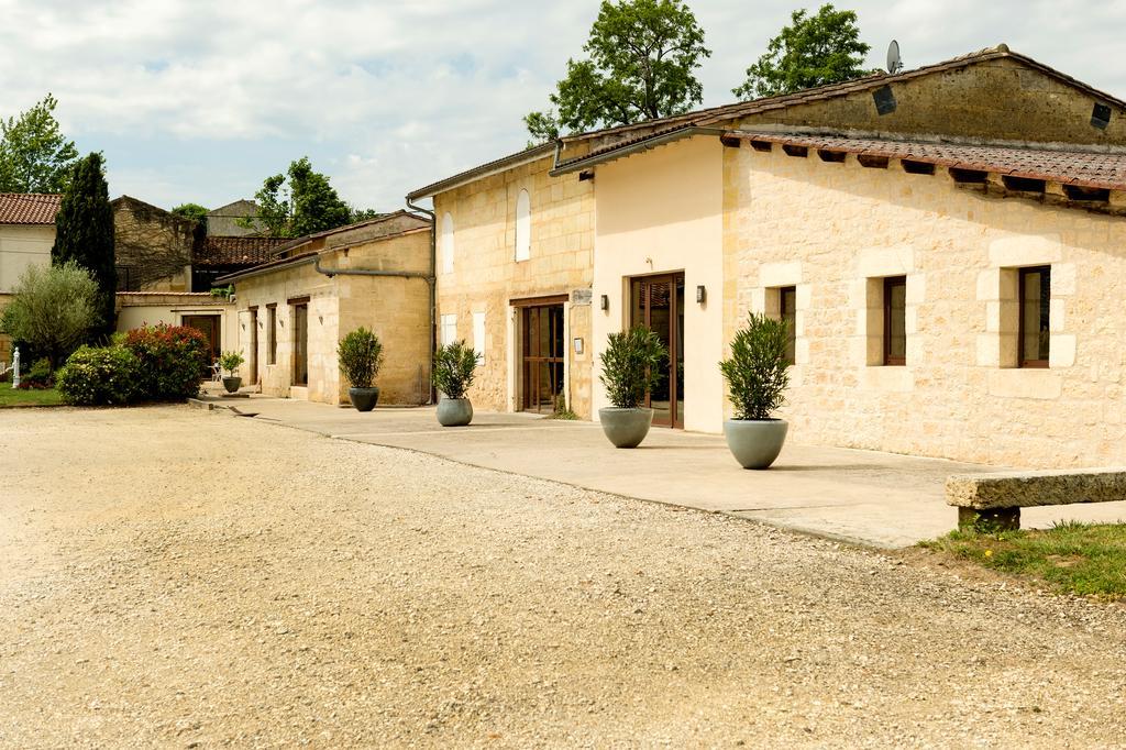 Chateau La Mothe Du Barry Moulon-sur-Dordogne Екстериор снимка